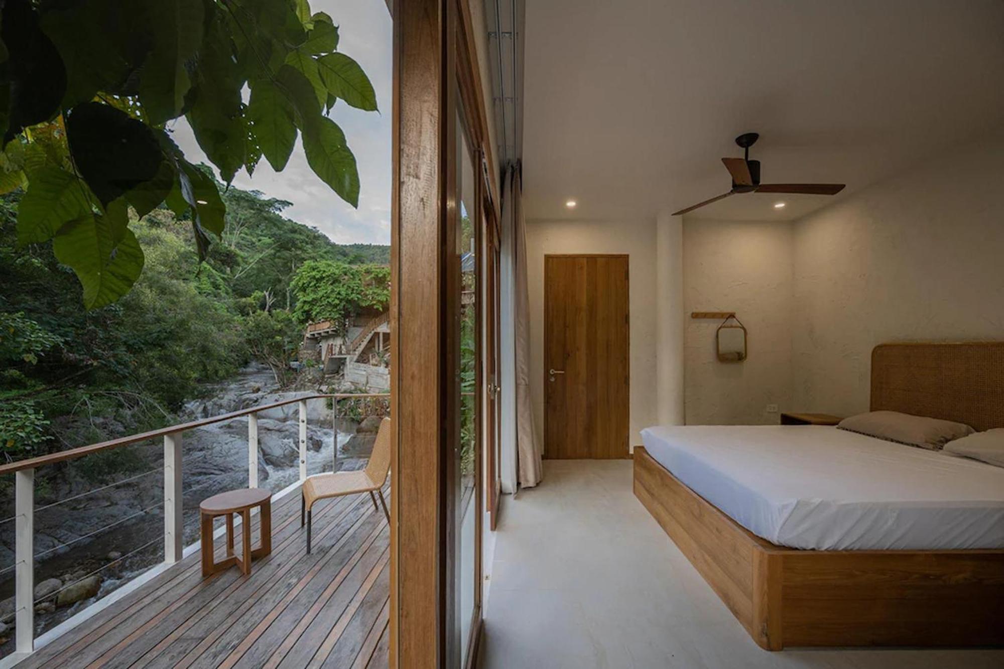 Taryn Tara Cafe And Stay Chiang Mai Exteriör bild